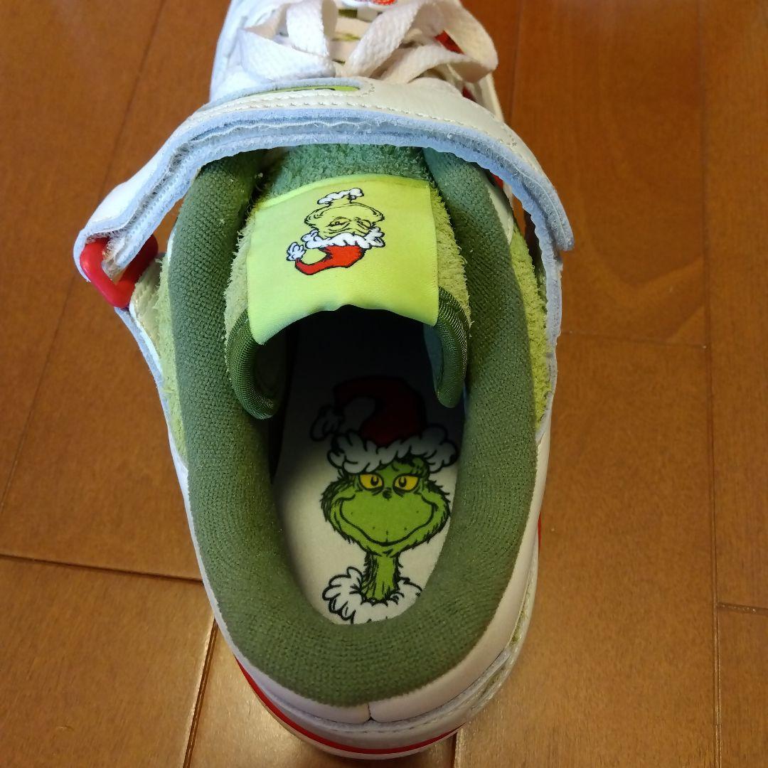 完売品モデル　adidas FORUM THE GRINCH 27.5センチ