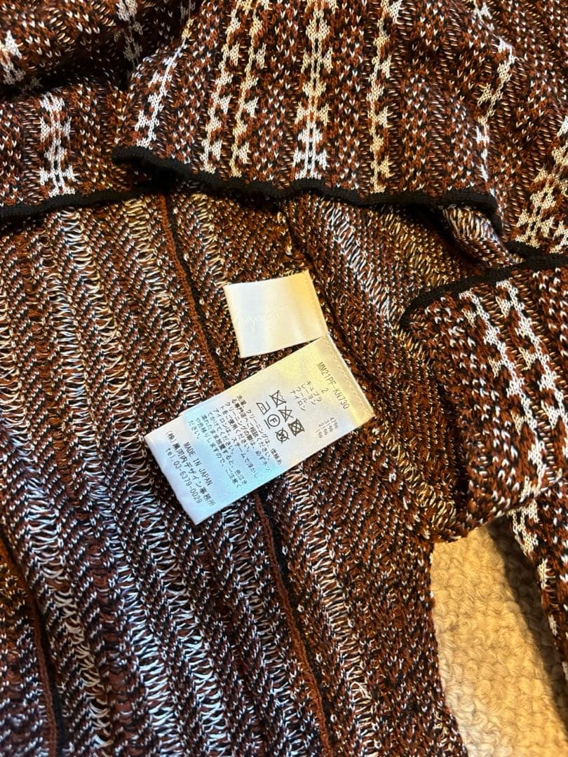 即購入歓迎　mameマメクロゴウチ　ブラウン系ストライプ Vニット