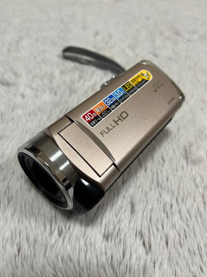 JVC Everio、GZ−E265Nビデオカメラ　(付属品あり)