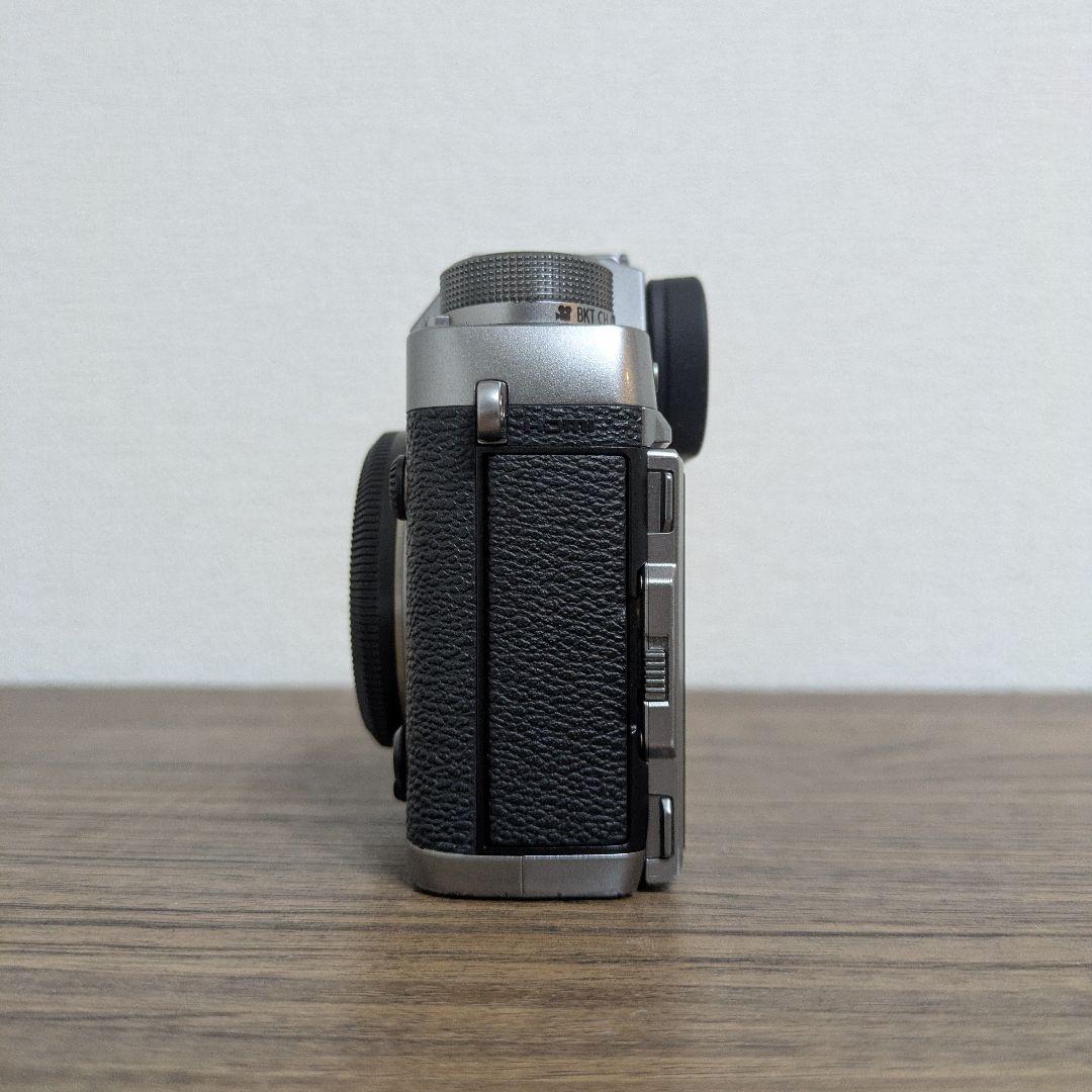 【ボディのみ・充電器なし】FUJIFILM X-T2 ミラーレスカメラ