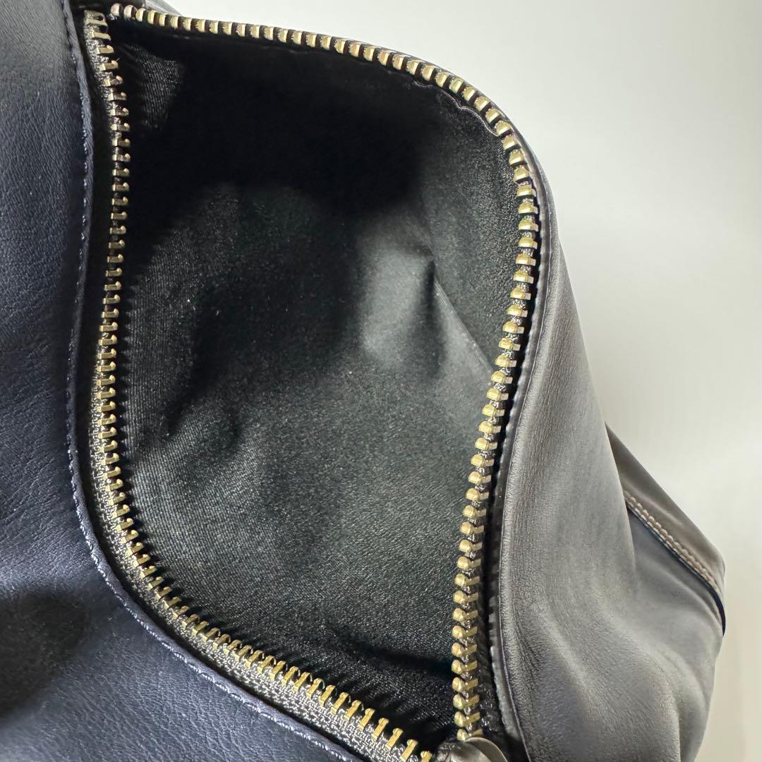 【美品】コーチ バイカラー ショルダーバッグ グラハム レザー 黒色 ネイビー