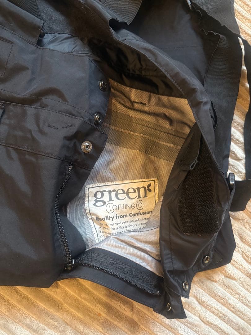 グリーンクロージング　22-23ムーブメントカーゴ　ブラック　M