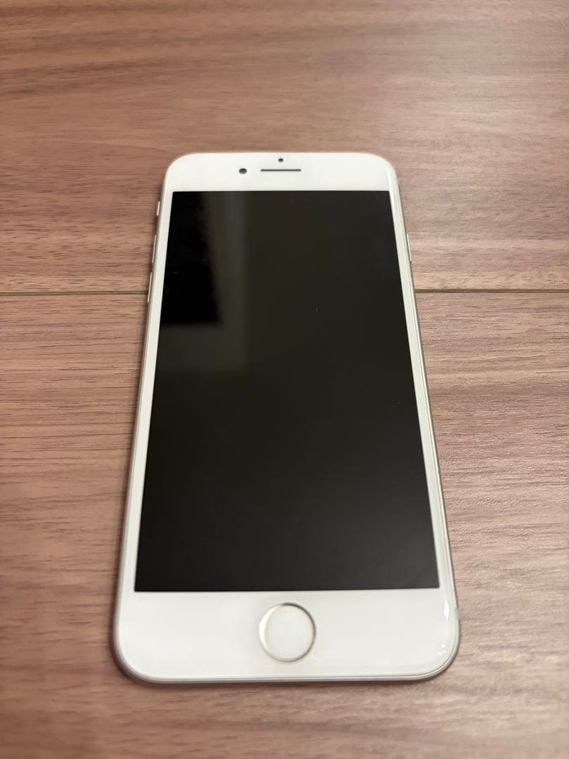 iPhone8 64GB バッテリー最大容量89%