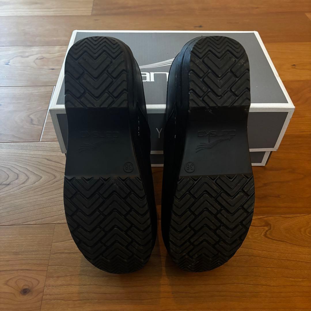 【dansko】ダンスコ プロフェッショナル サンダル Black.Oiled