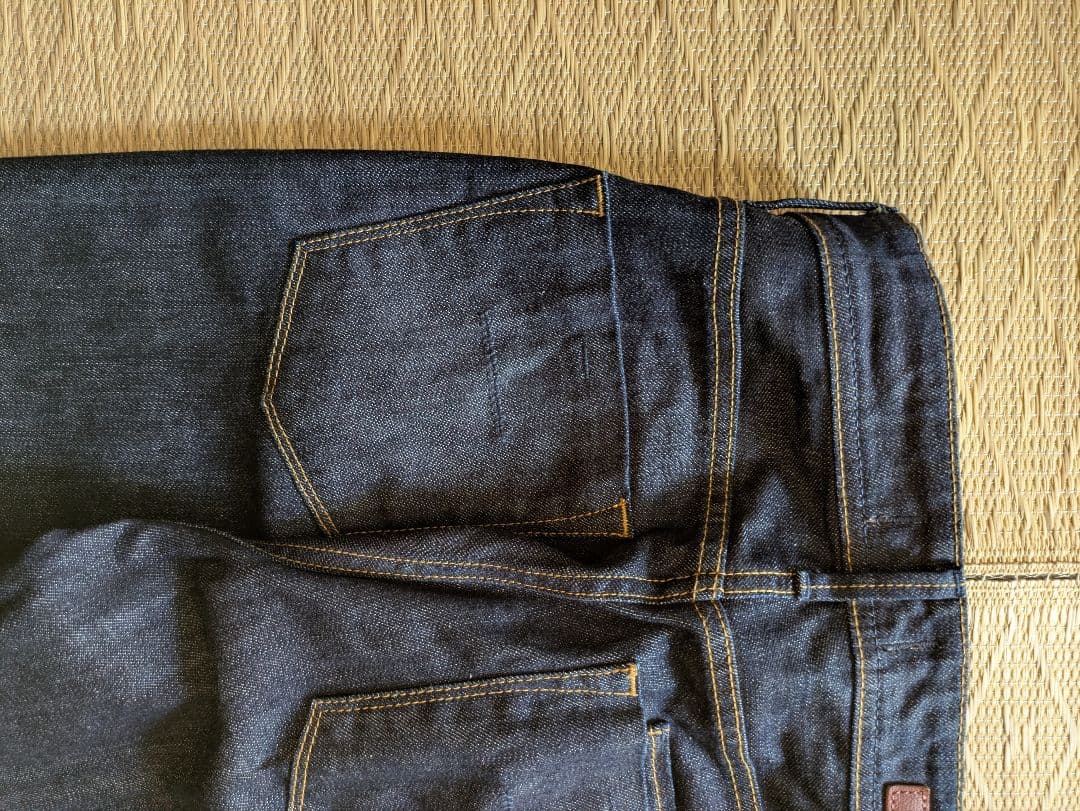 YANUK ヤヌーク/ ボーイズストレート LEA OWI サイズ24