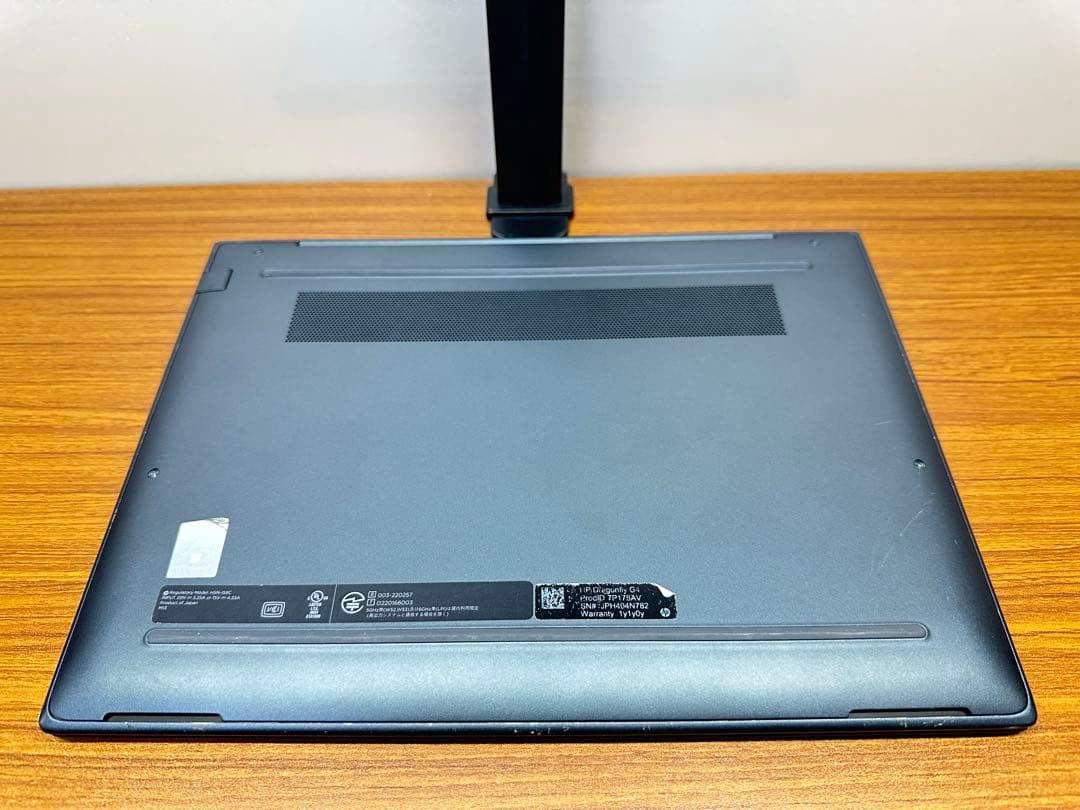 1.HP DragonFly G4 i5-1335 16Gb 12/2024年製