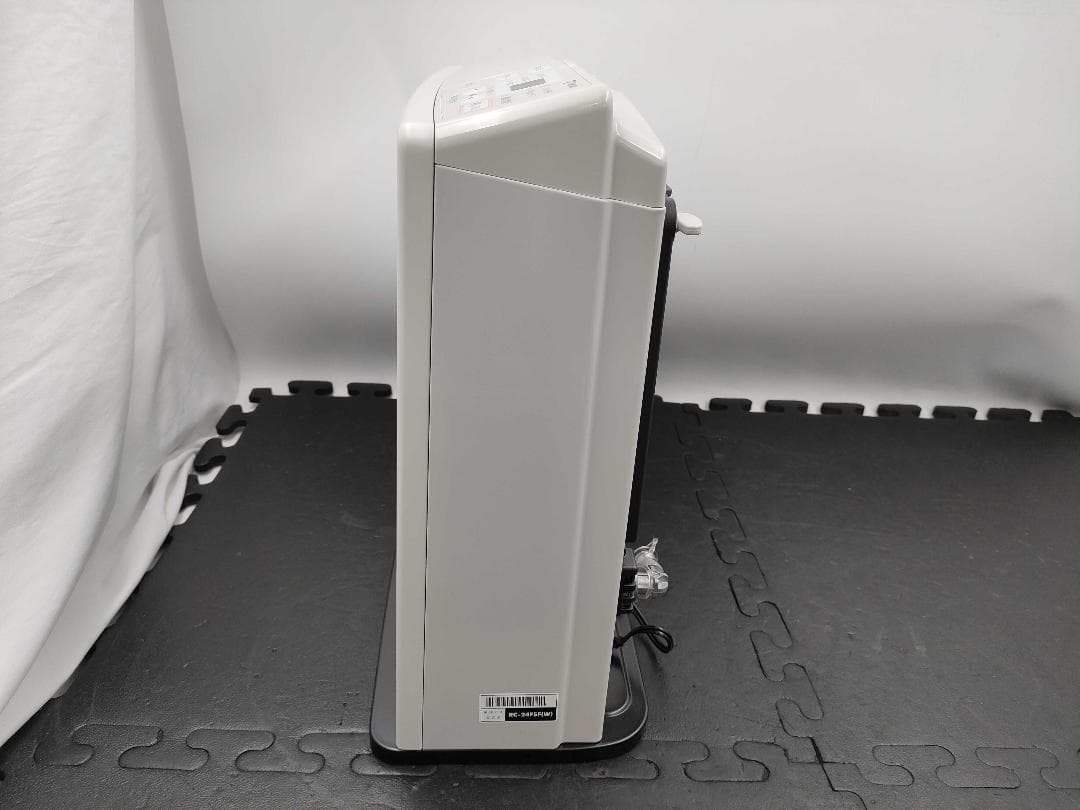 13A　ガスファンヒーター 東邦ガス RC-24FSF Rinnai製 ホワイト