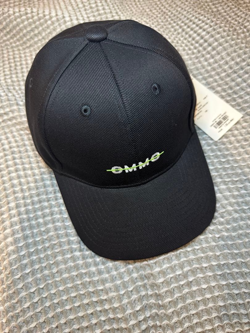 OMMO ロゴキャップ　ブラック