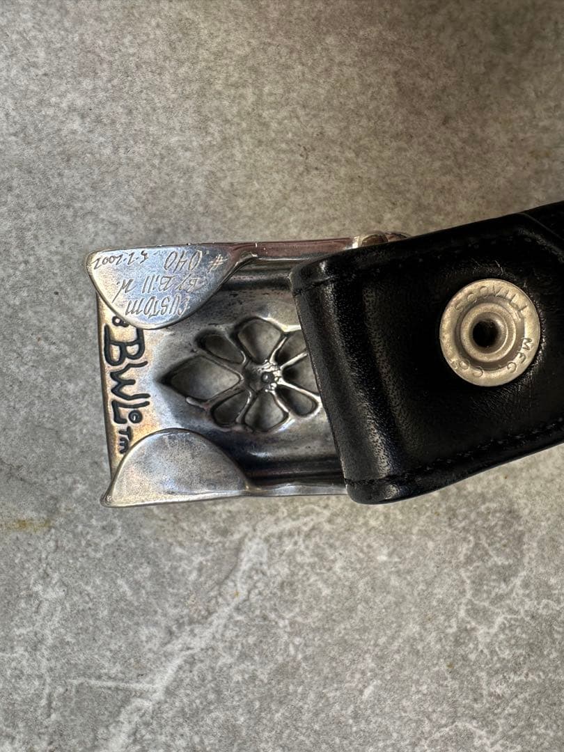 BWL 装飾的クロスデザイン ベルト