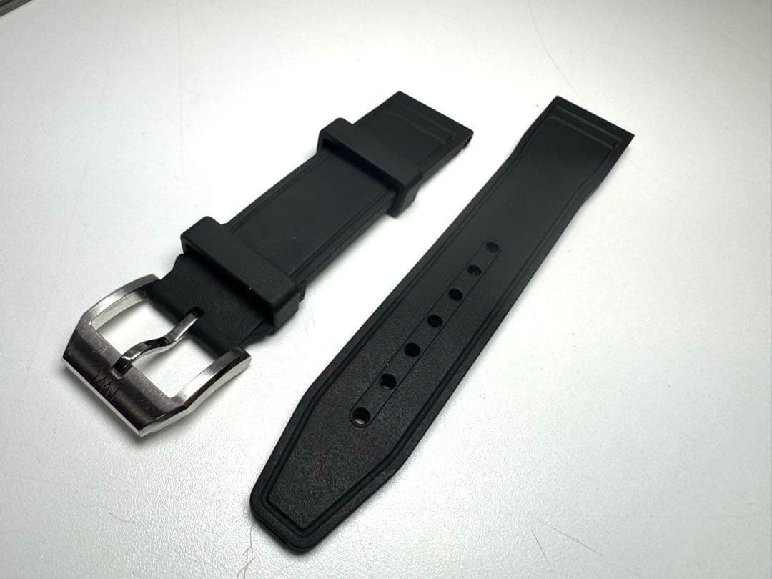 IWC ブラックラバーベルト 箱などあり