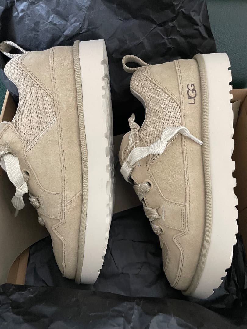 UGG ベージュ スニーカー lowmel ローメル