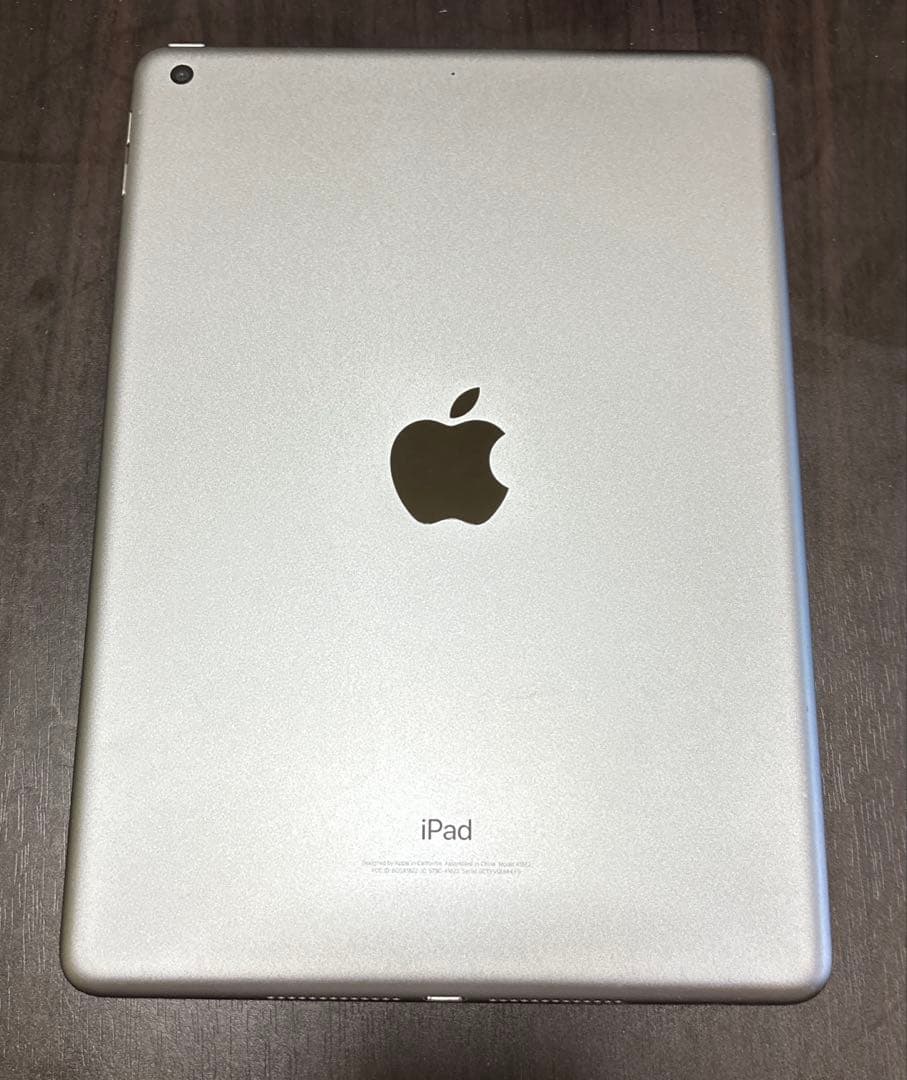 Apple iPad 第5世代 WiFi 32GB スペースグレイ