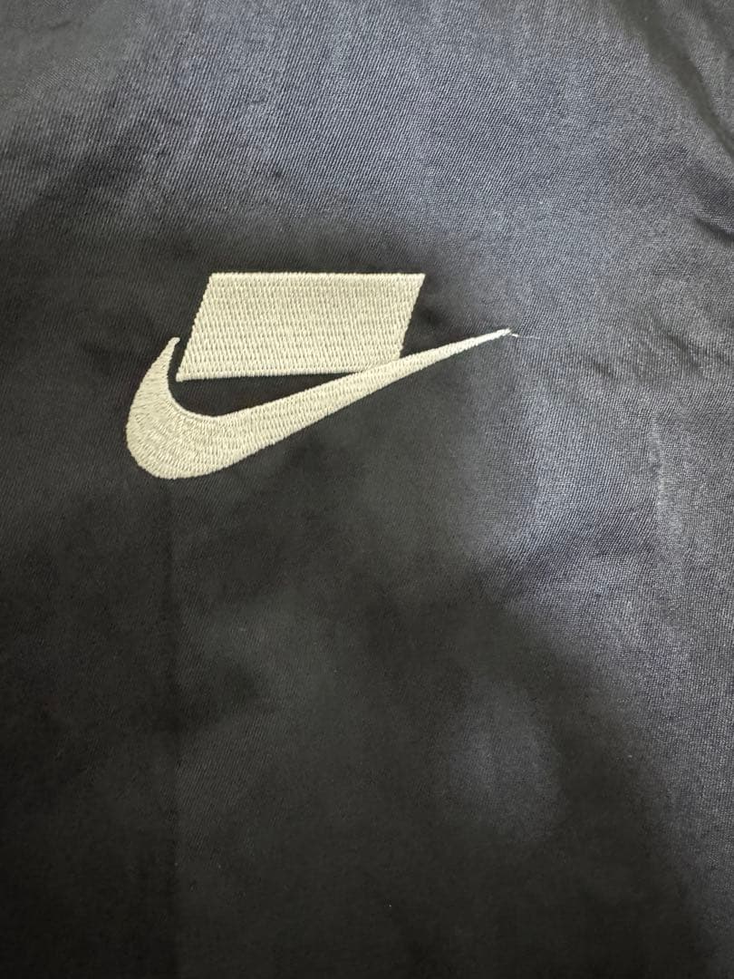 《希少》NIKE ナイキ スカジャン ブルゾン 刺繍ロゴ NSW ブラック　Ｌ
