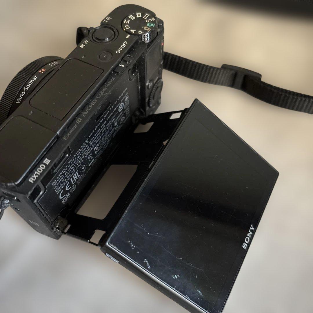 ぶ*ー様 【SONY】cyber-shot RX100M3