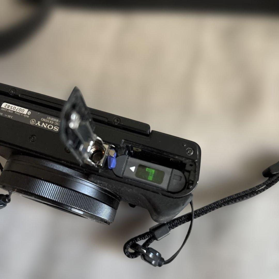 ぶ*ー様 【SONY】cyber-shot RX100M3