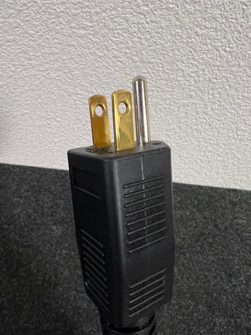 OYAIDE AXIS-303 GX / 1.8m 電源ケーブル オヤイデ