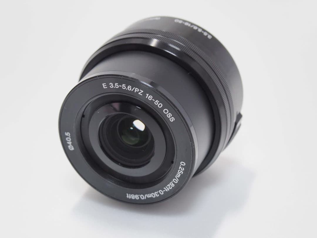 SONY α6000 ミラーレスカメラ 本体とレンズ付属品