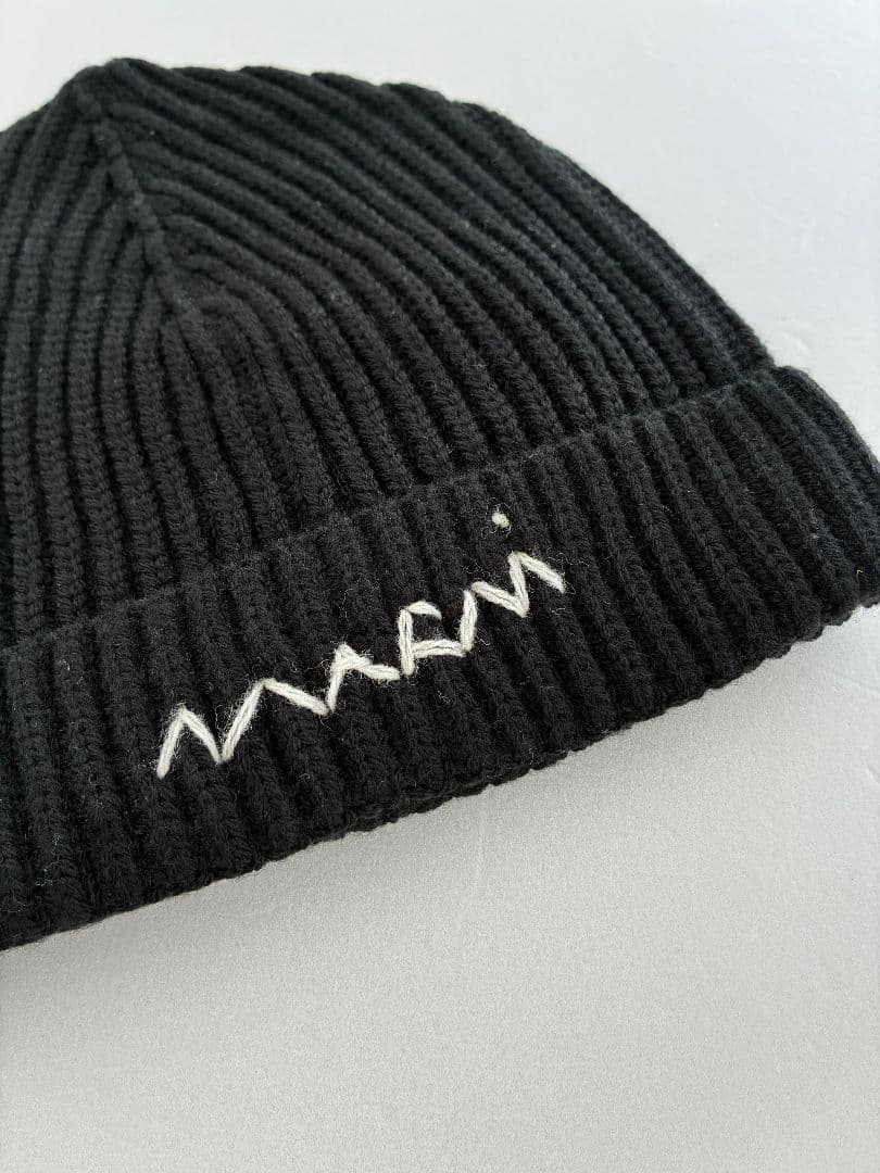 大人もOK! Marni マルニ 刺繍ロゴ リブ ニット帽 ニットキャップ BK
