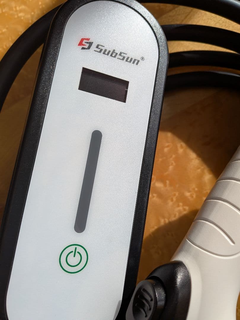 AC電源　電気自動車充電器