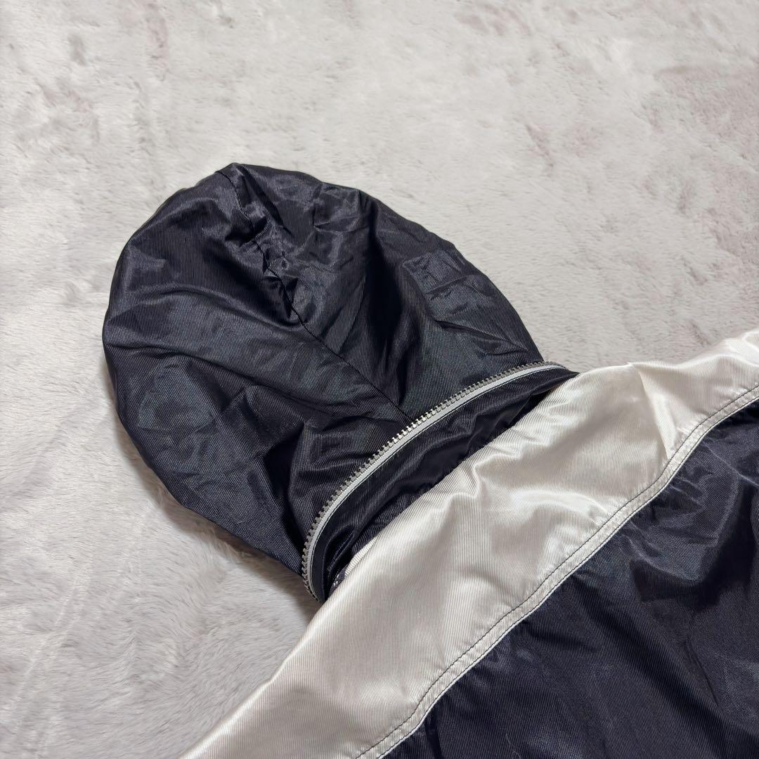 アシックス 90’s 上下 ウインドブレーカー セットアップ 光沢 白　ジャージ