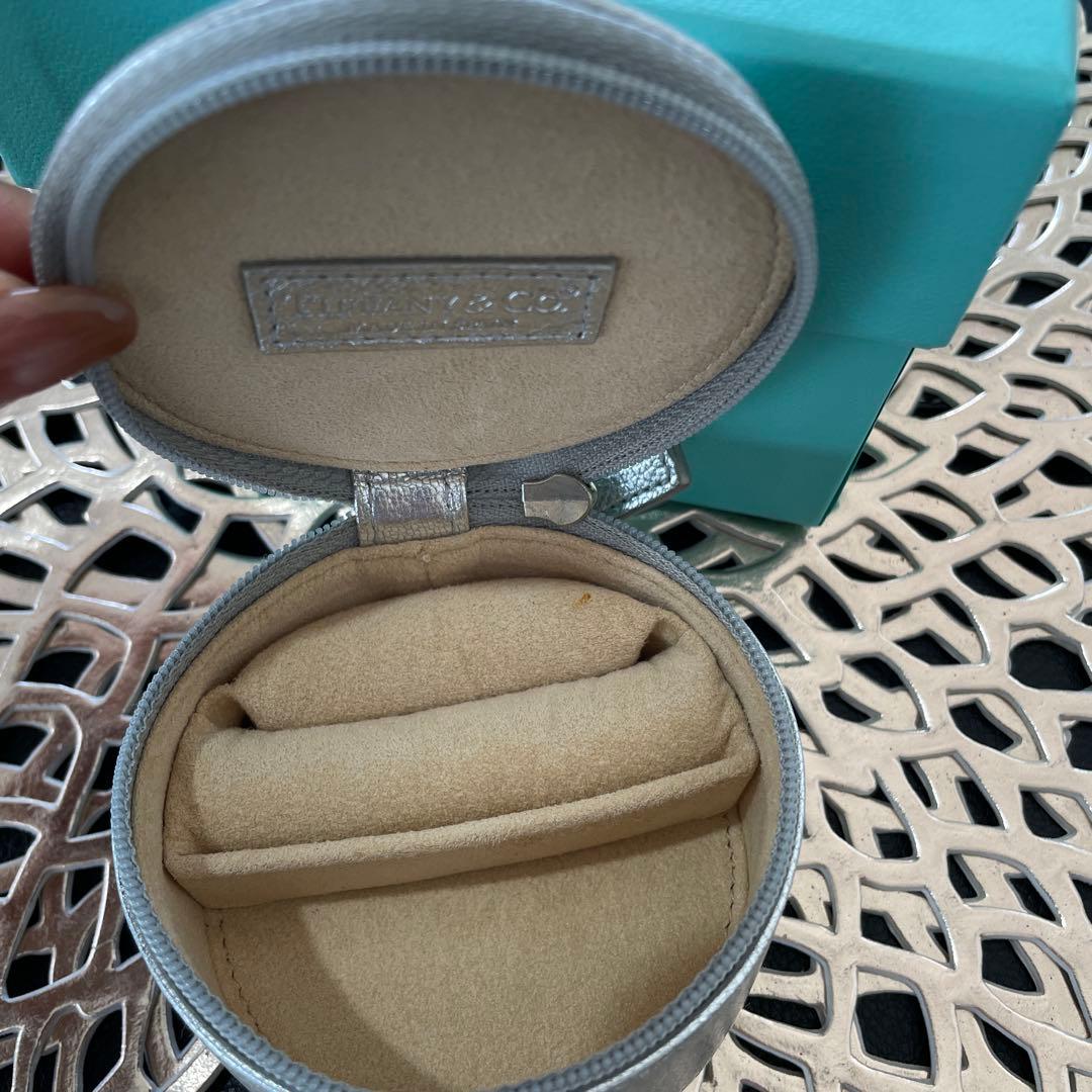 Tiffany & Co. シルバー ラウンドジュエリーケース　スモール