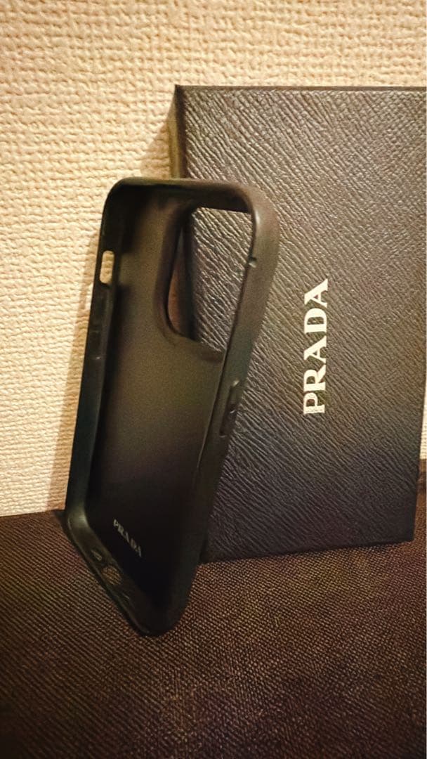 PRADA iPhone14proケース