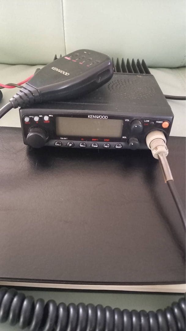アマチュア無線機 KENWOOD TM-241S