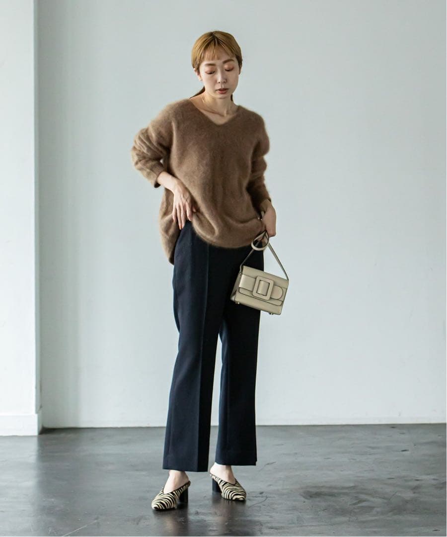 美品！NOBLEファーニットVネックプルオーバー　　ノーブル キャメル 長袖