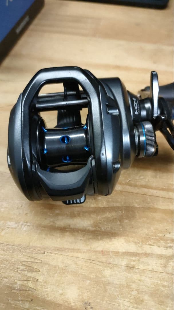 SHIMANO SLX MGL 70XG ベイトリール　箱付き