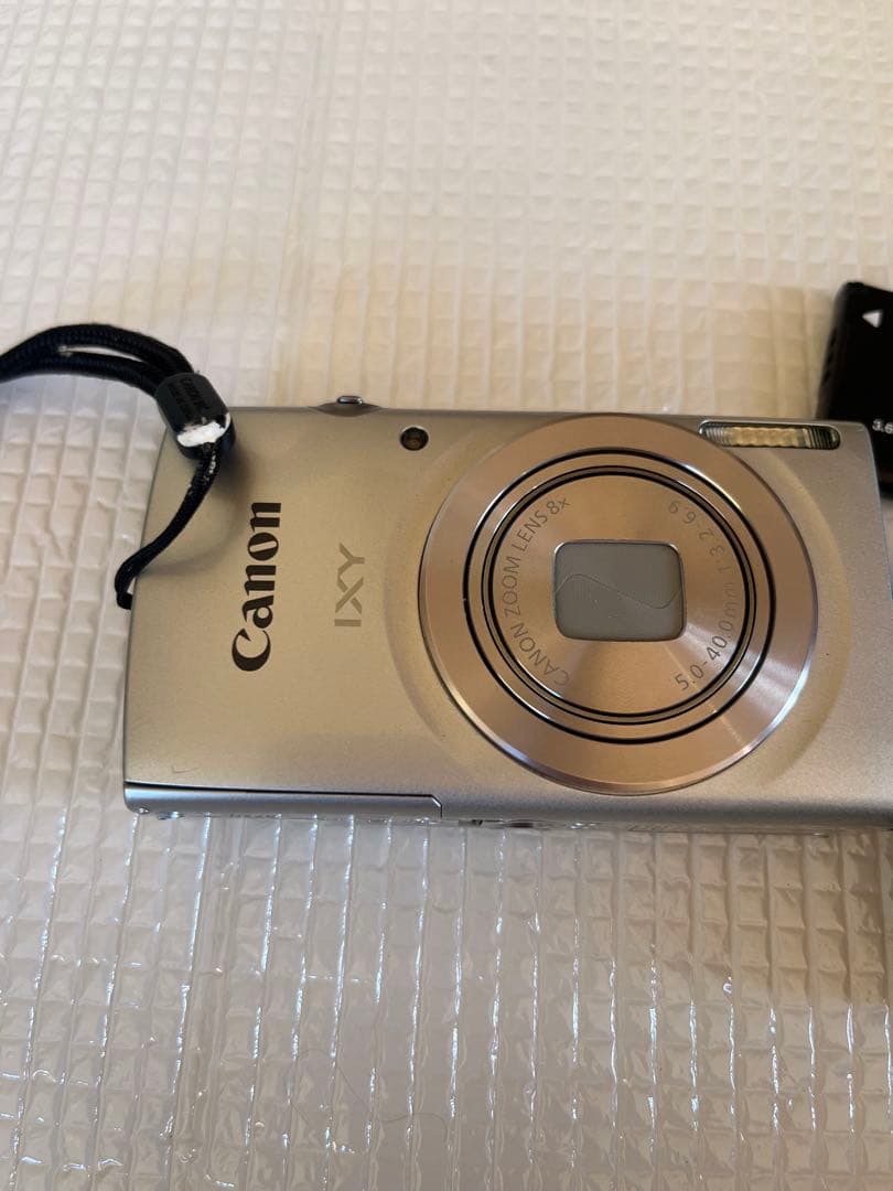 Canon IXY200 デジタルカメラ