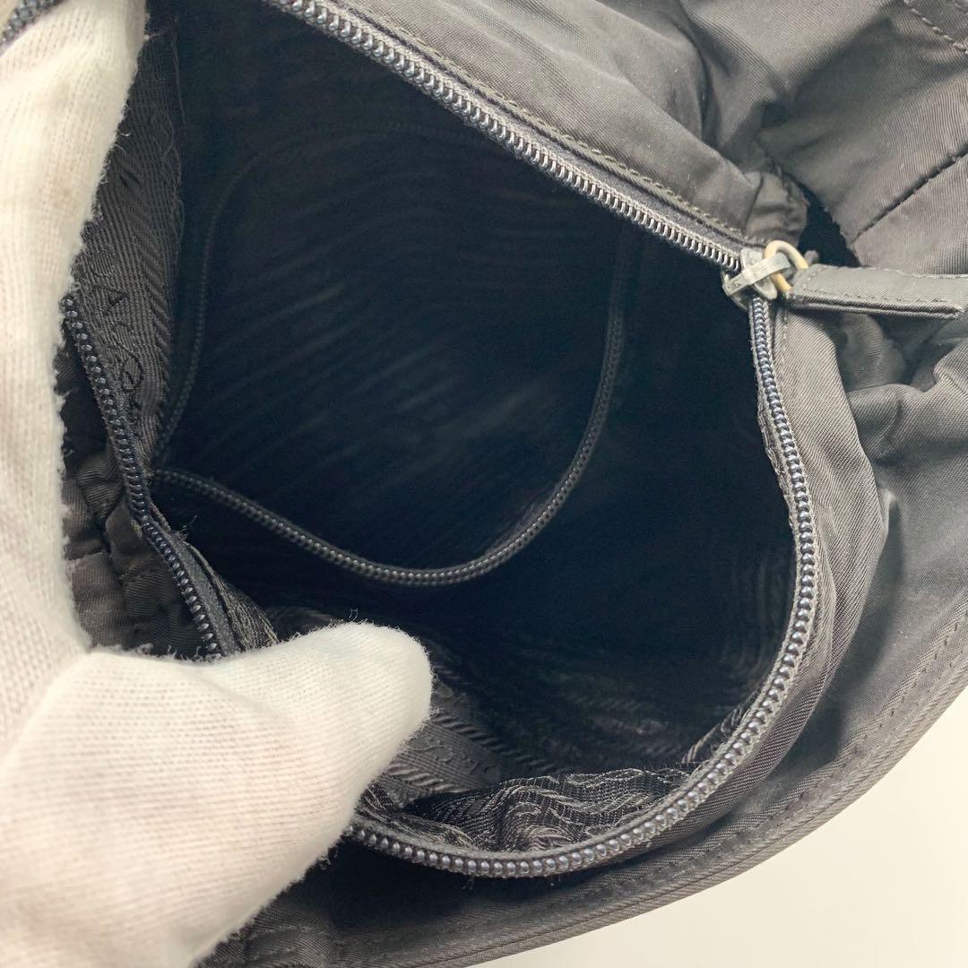 【✨美品✨】プラダ トートバッグ 三角ロゴ ナイロン ブラック