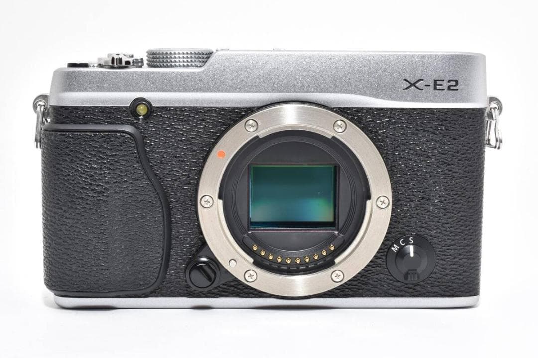 ★極美品★ FUJIFILM フジフイルム X-E2 ボディ #661Q
