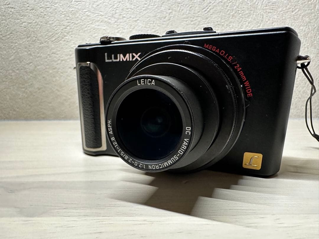 Panasonic LUMIX DMC-LX3ブラック　デジタルカメラ　デジカメ
