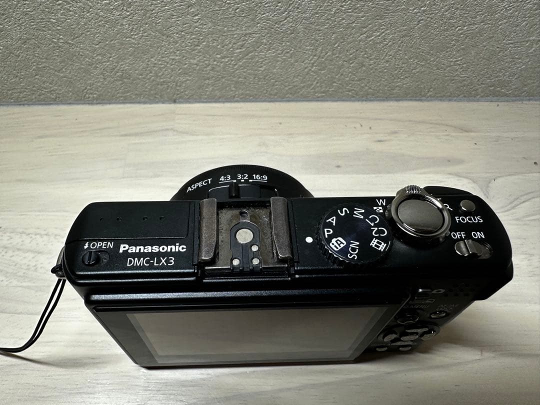 Panasonic LUMIX DMC-LX3ブラック　デジタルカメラ　デジカメ
