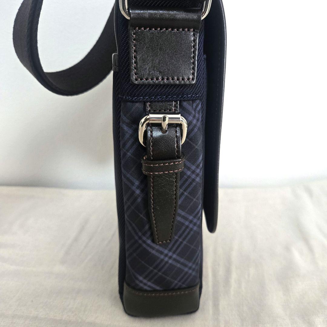 【新品タグ付き・極美品】BLACK LABELショルダーバッグ　ブラックレーベル