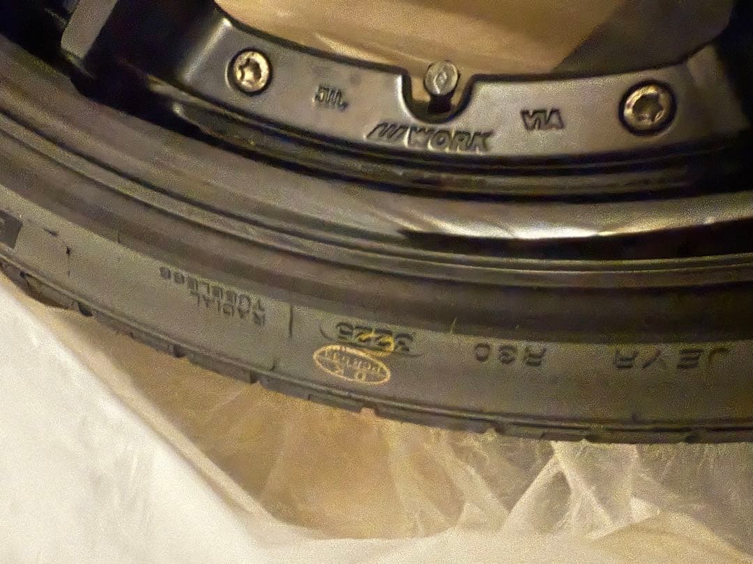 work gnosis cvx 21インチ