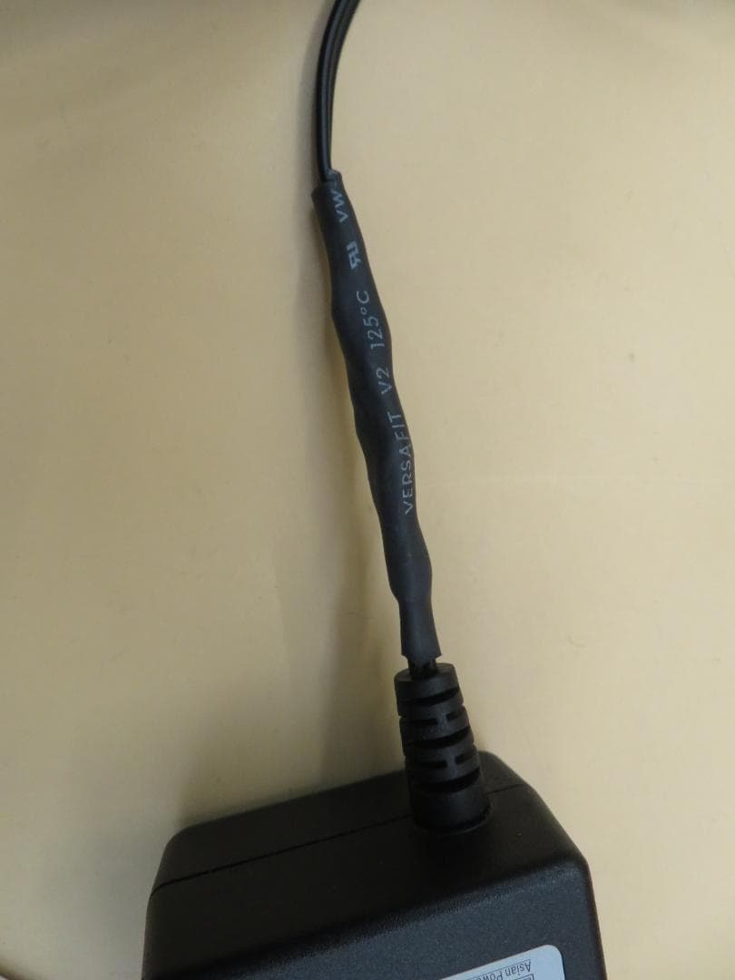 ポータブル ブルーレイディスク プレーヤー SU-10PB