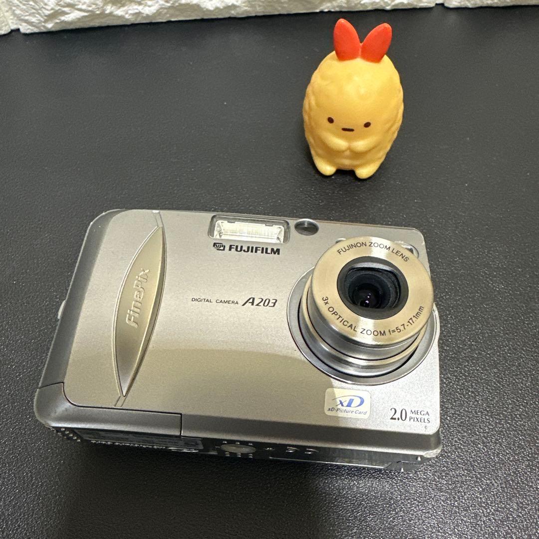 コンデジ 平成レトロ CCD FUJIFILM FinePix A203 動作品