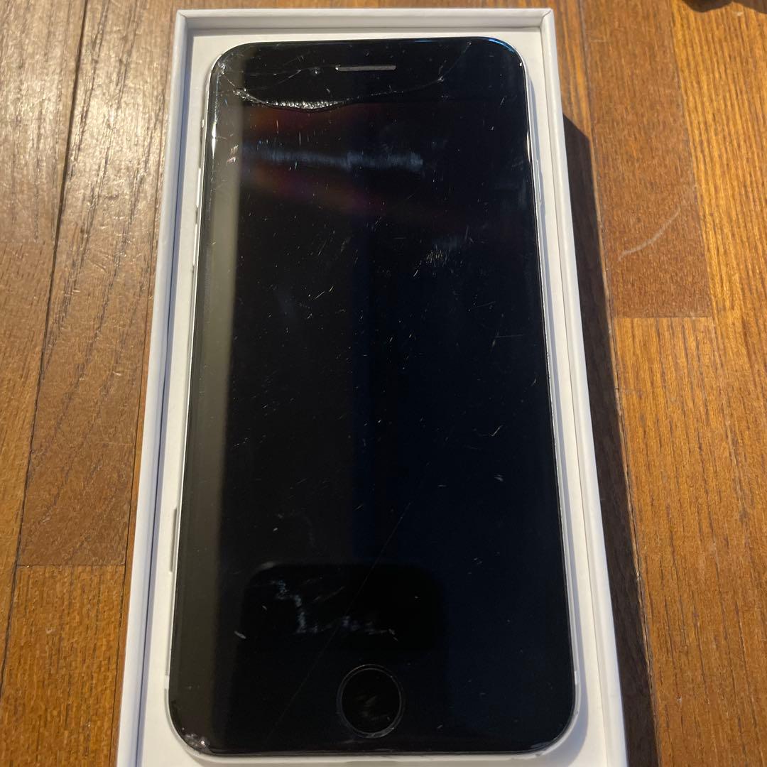 Apple iPhone SE 第二世代 ホワイト64GB