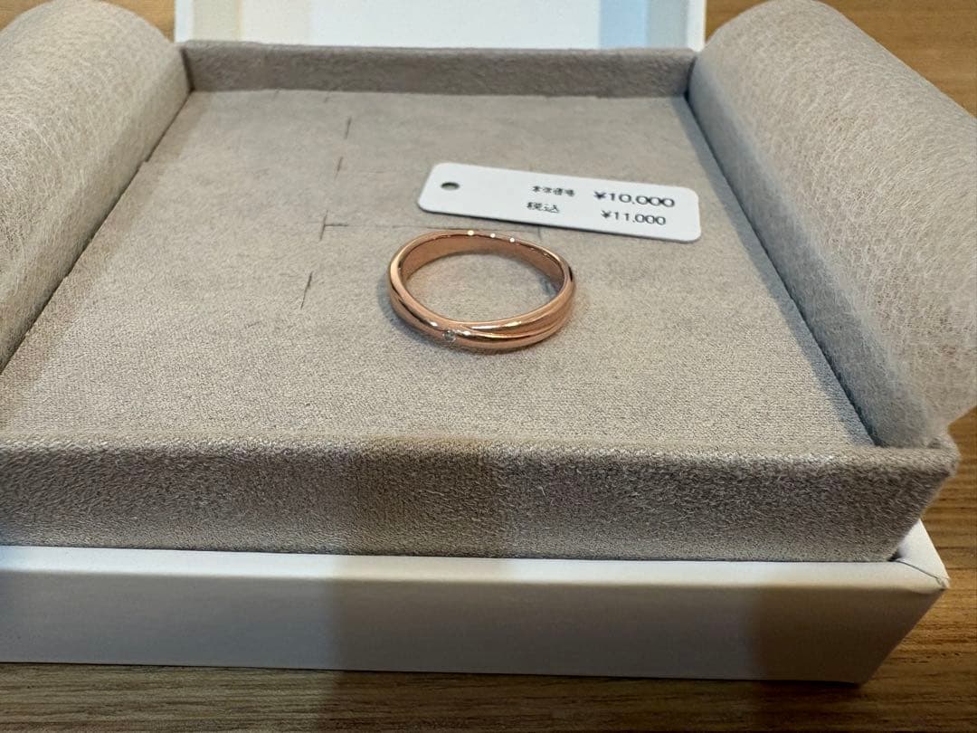 試し付けのみ　eteダイヤモンドクロスリング