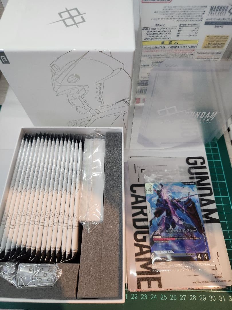GCG ガンダムカード リミテッドBOX ベータ版 日本語版