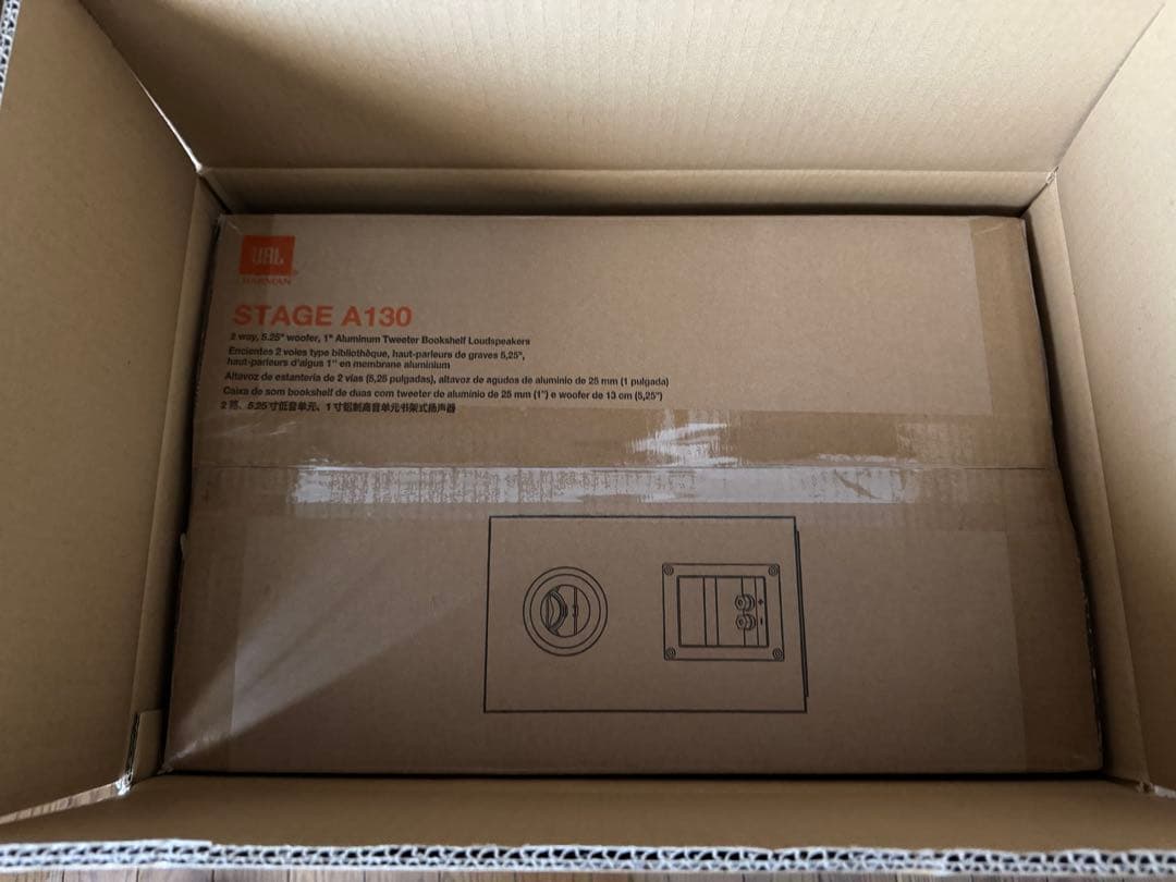 美品JBL STAGE A130BLK 2ウェイ ブックシェルフ型スピーカー