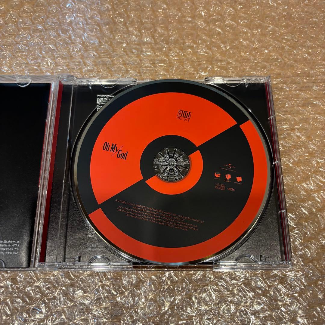 特典トレカ付き idle (G)I-DLE Oh My God 通常版 開封済み