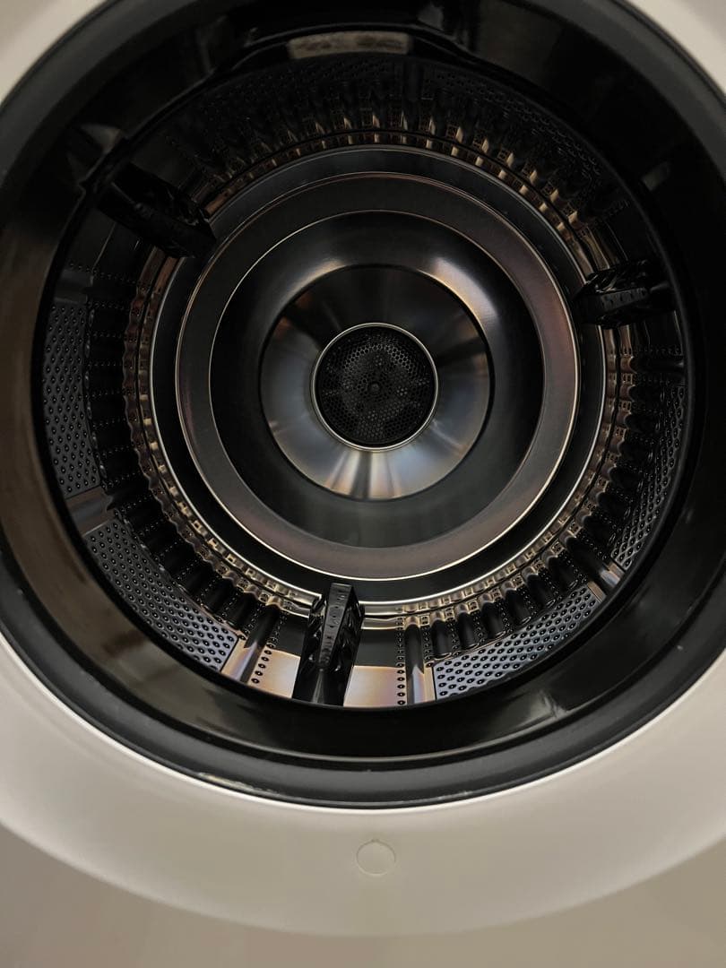 【最終大幅値下げ】SHARP ドラム式洗濯乾燥機 本体