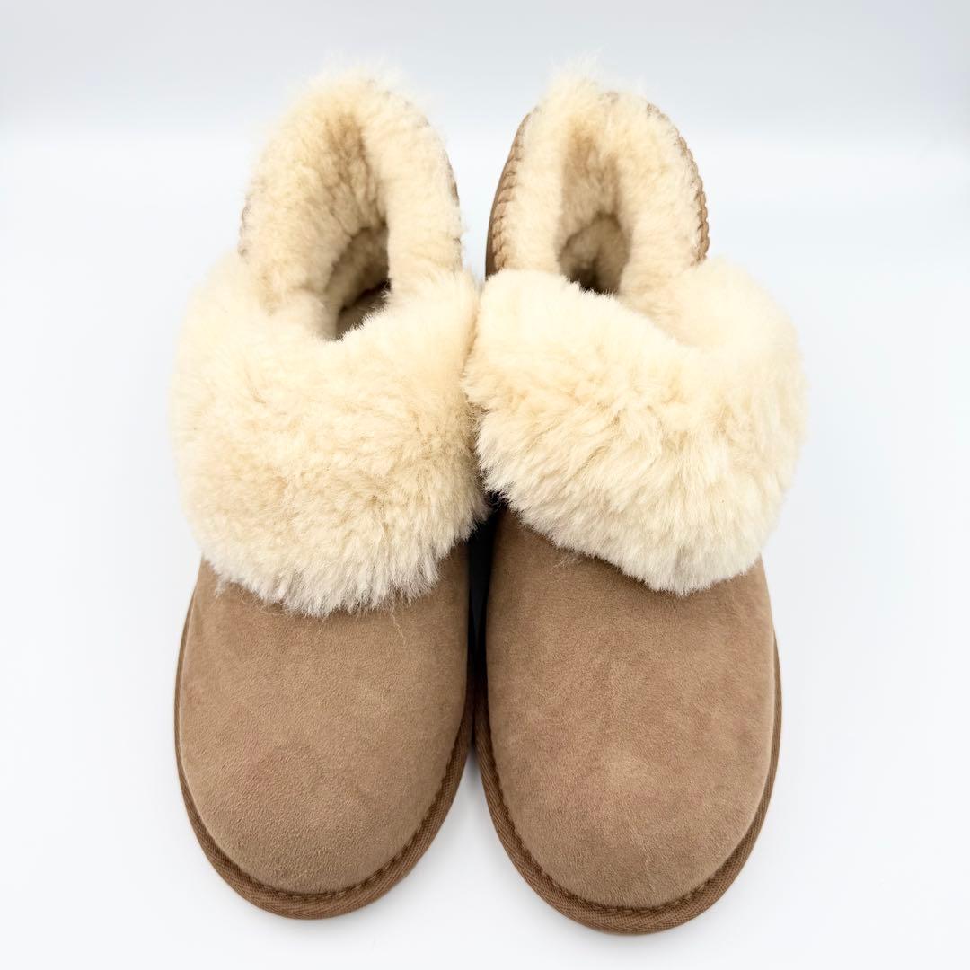 未使用品　タグ付き　箱付き　EMU Australia　ムートンブーツ　24cm