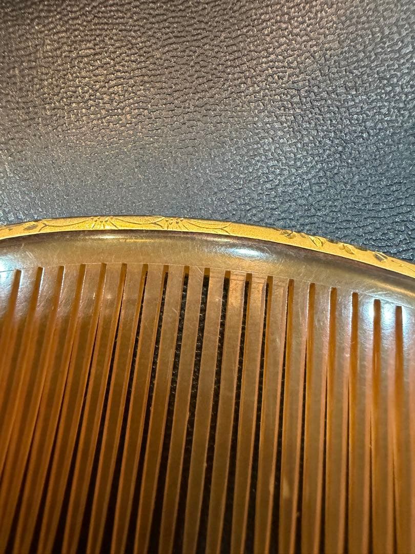 鼈甲 K20フレーム付 櫛（べっ甲櫛）総重量7g