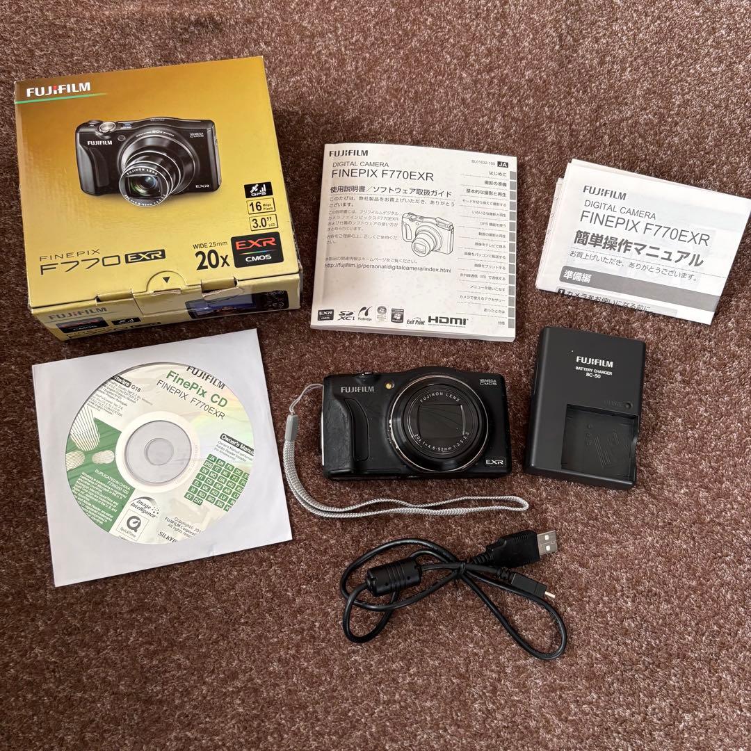 【ジャンク】FINEPIX F770 EXR ブラック　デジタルカメラ
