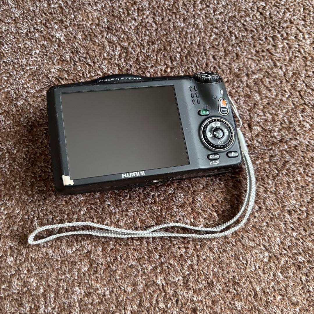 【ジャンク】FINEPIX F770 EXR ブラック　デジタルカメラ