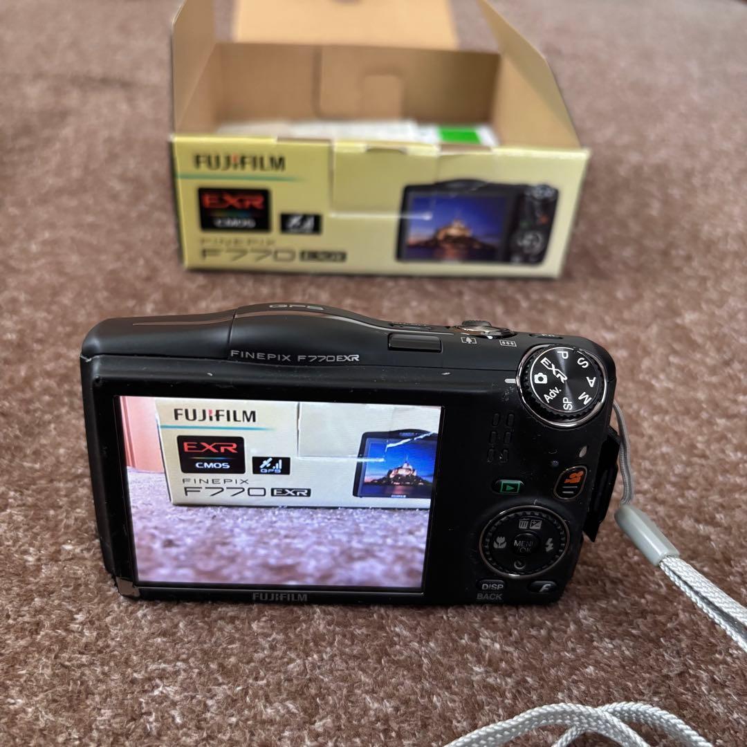 【ジャンク】FINEPIX F770 EXR ブラック　デジタルカメラ