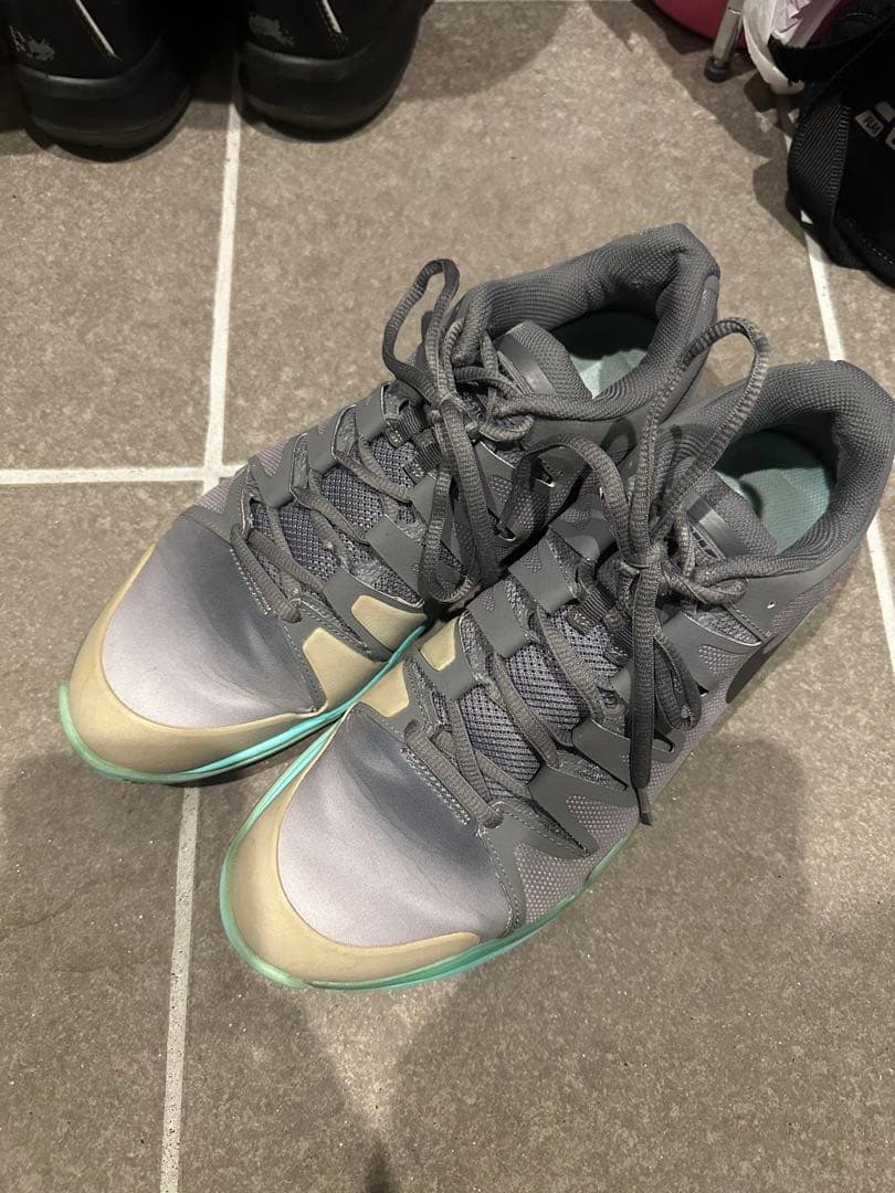 ぱるむナイキテニスウェア（フェデラー）　ズームヴェイパー9.5クレーコート